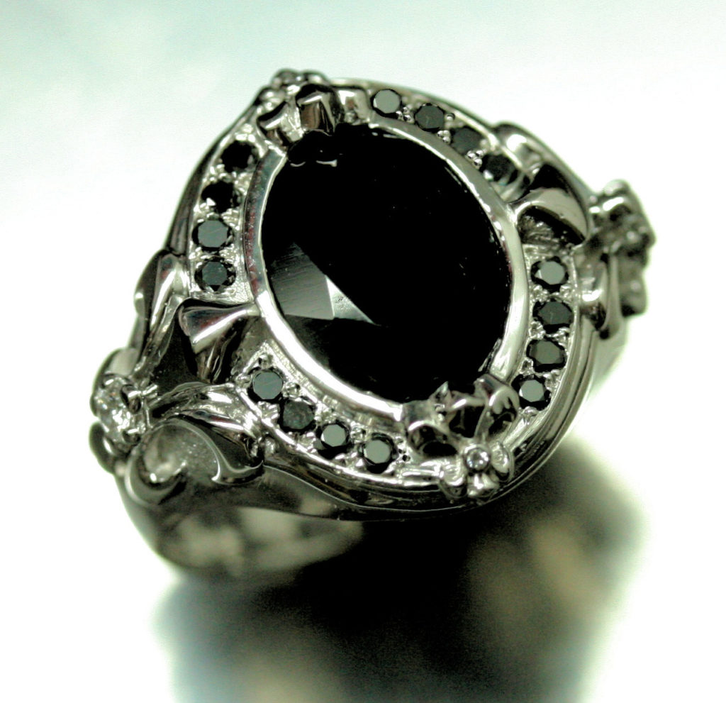 Chevalière Or Onyx et Diamant noir